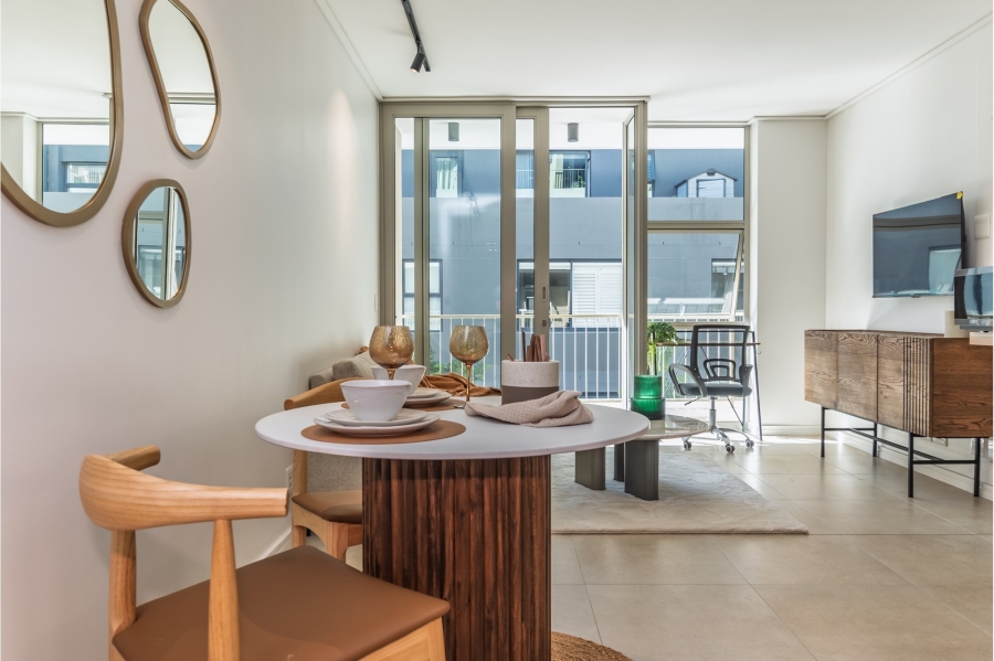 1 Bedroom Property for Sale in Green Point Western Cape